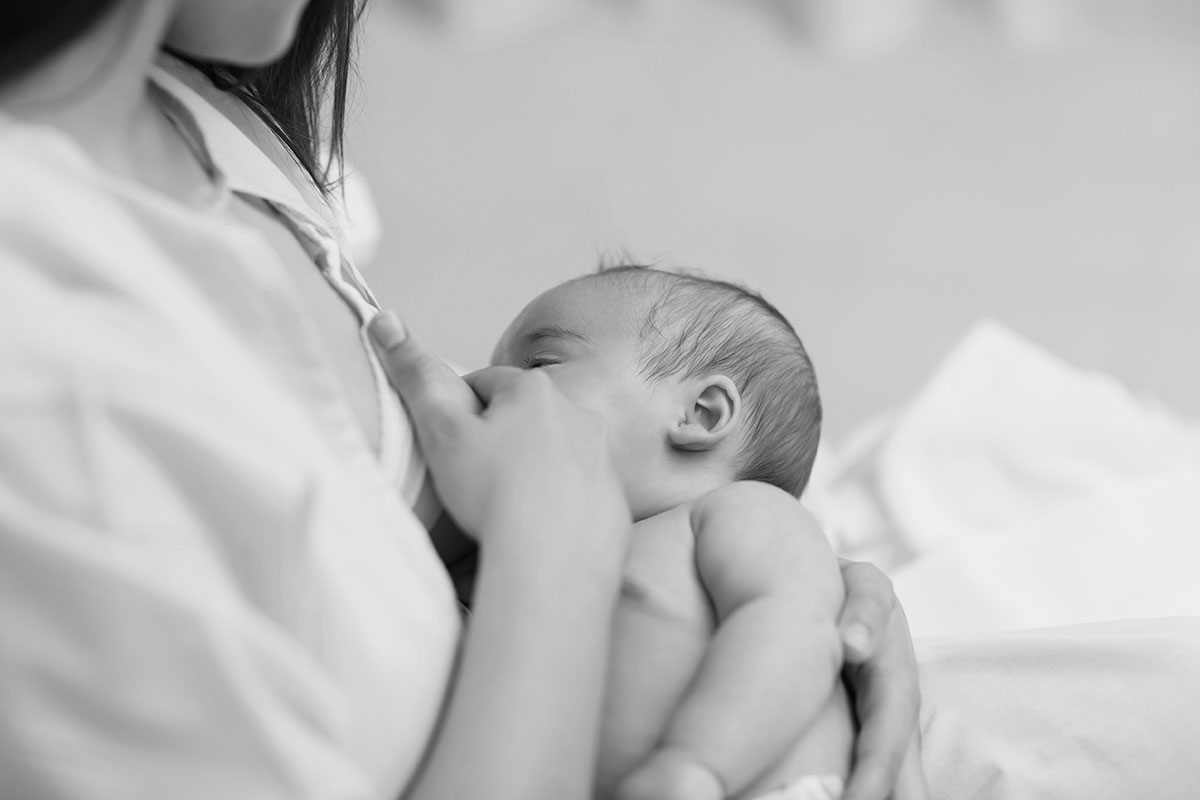 Montée de lait: Les conseils pour gérer pendant l'allaitement - Club des Mamans Gifrer