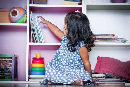 Comment donner le goût des livres à votre enfant
